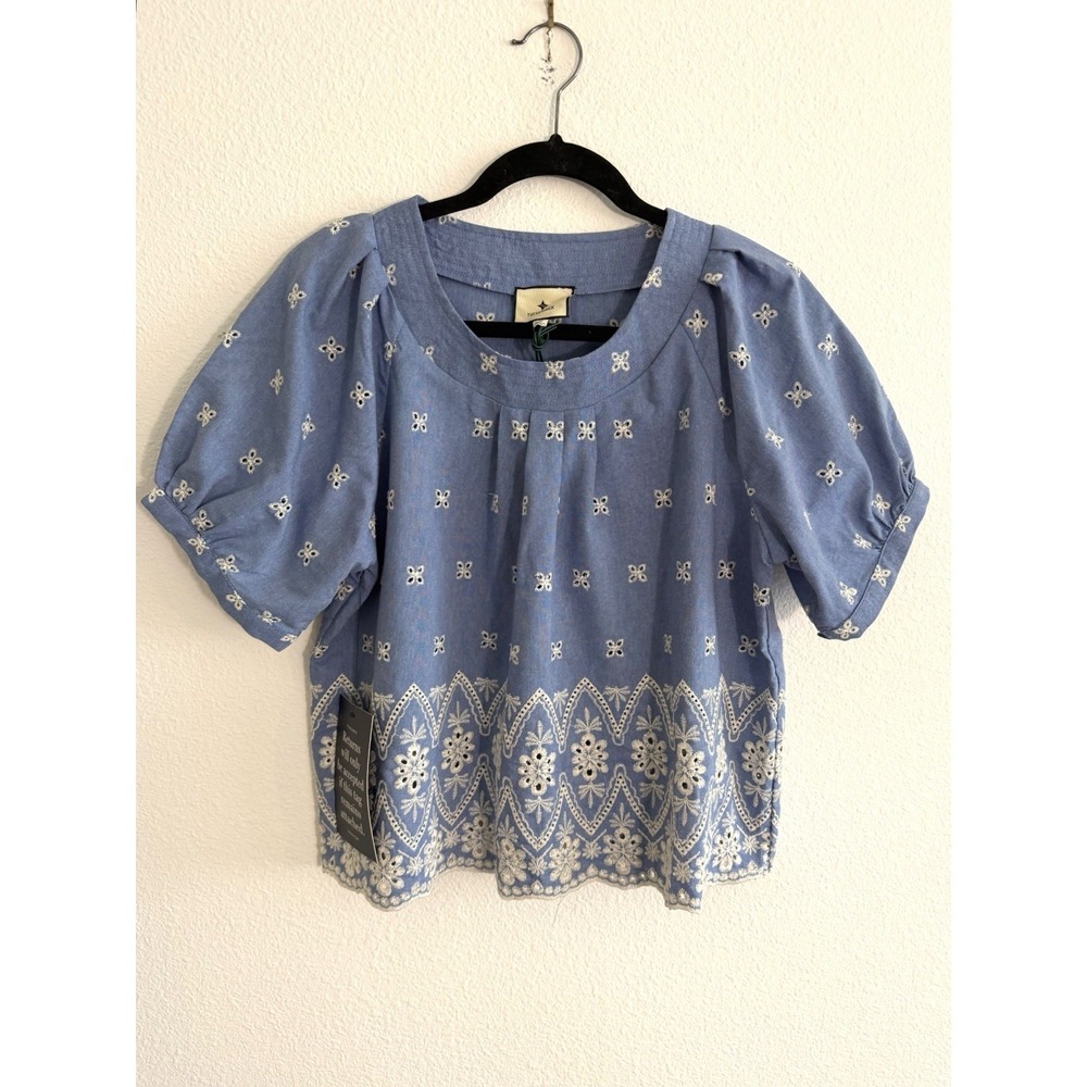 Tuckernuck Chambray Embroidered Top NWT Sz M Puff Sleeve Preppy Modest Cottage - Picture 4 of 11
